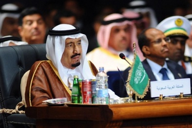 Đại gia dầu lửa Trung Đông 'đột ngột' đi vay tiền