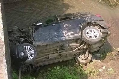 Xe chở lãnh đạo Phòng CSGT tỉnh Bắc Kạn rơi xuống vực sâu