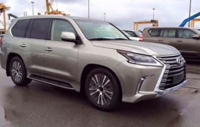 Lexus LX phiên bản nâng cấp 'xuất đầu lộ diện'