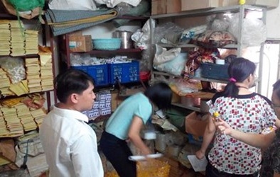 Ai tiếp tay tẩu tán thực phẩm chức năng bẩn ở MC Food?