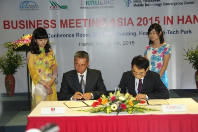 Khai mạc Hội nghị kết nối giao thương các Khu khoa học châu Á 2015 Hà Nội