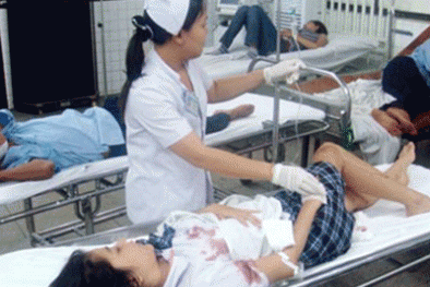 Bị trầm cảm, nam sinh lớp 10 đâm gục bạn học ngay trong lớp