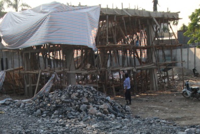 Sập giàn giáo ở Hải Phòng: Đơn vị thi công ngăn phóng viên tác nghiệp