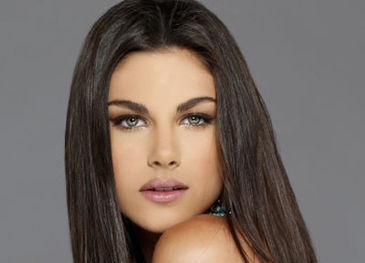 Chiêm ngưỡng vẻ đẹp hoàn hảo của tân Hoa Hậu 15 tuổi 