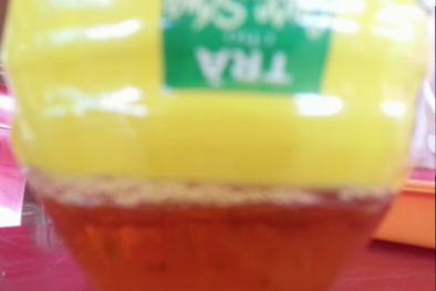 Công ty URC Việt Nam nói gì về thông tin phát trà C2 Ô Long gần hết hạn sử dụng cho người nghèo