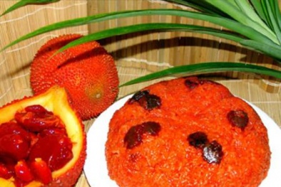 Cách nấu xôi gấc đỏ tươi, dẻo thơm bằng nồi cơm điện