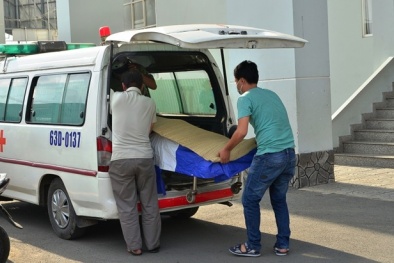 Tp. HCM: Giật mình nhìn nam thanh niên rơi từ tầng 18 