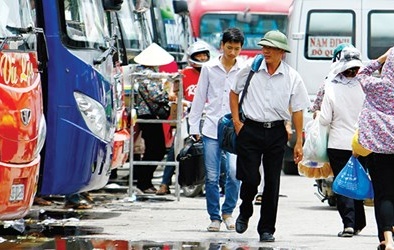 Nên phạt, truy thu nếu không giảm cước vận tải