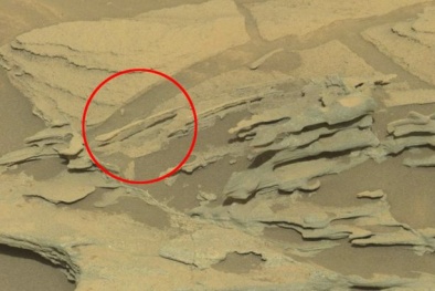 Tiếp tục phát hiện 'chiếc thìa' kỳ lạ trên sao Hỏa