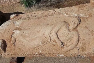Tìm được quan tài 1.800 tuổi còn nguyên vẹn ở Israel