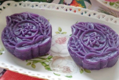 Cách làm bánh trung thu khoai lang tím nhân hạt sen bổ dưỡng