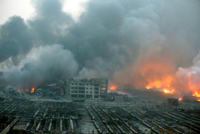 Trung Quốc lại rung chuyển vì nổ nhà máy hóa chất
