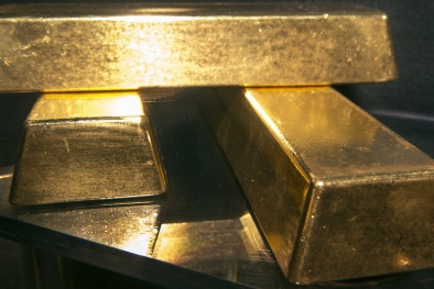 Giá vàng hôm nay 8/9/2015 quanh quẩn mức 1.120 USD