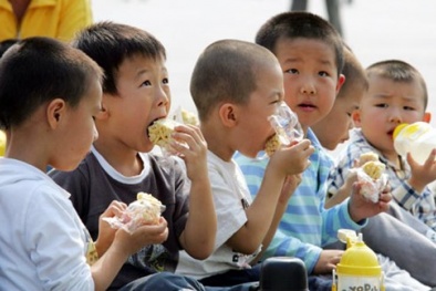 Trung Quốc: Lo chồng mất việc, mang thai 8 tháng vẫn phải phá