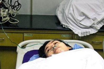 May mắn thoát chết nhờ sét đánh trúng áo ngực