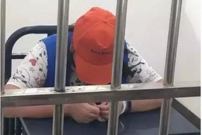 Trung Quốc: Đường dây mại dâm hơn 400 người của hai chị em ruột