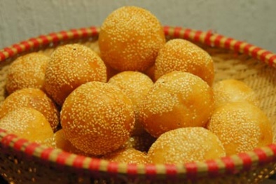 Cách làm bánh rán ngọt nhân đậu xanh giòn tan, thơm lừng cho trung thu