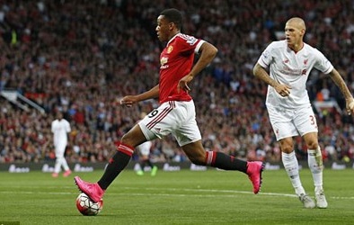 Man United - Liverpool (3-1): Tân binh 19 tuổi 'mở tài khoản'