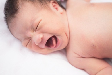 Bà mẹ thoát khỏi lưỡi hái tử thần nhờ tiếng khóc của con
