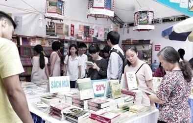 Cứu văn hóa đọc bằng hội sách?