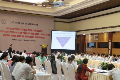 Chuyên gia bày cách gỡ rối năng suất lao động cho doanh nghiệp Việt Nam