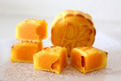 Cách làm bánh trung thu kiểu Hồng Kông đơn giản và thơm ngon’