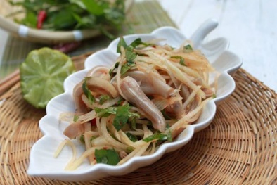 Cùng vào bếp với món nộm tai lợn đu đủ xanh 