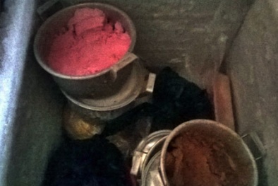 Kinh hoàng kem tươi bẩn 'ngậm' chục loại hóa chất