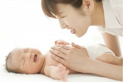 Cách sơ cứu nhanh khi trẻ bị sốt cao, co giật