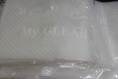 Cảnh báo bìa bọc sách nilon Trung Quốc chứa chất gây ung thư 