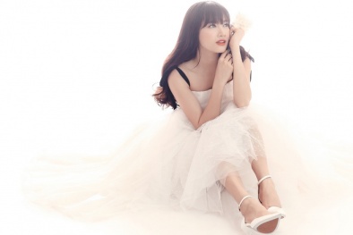 Nhã Phương sở hữu nét đẹp mong manh tựa thiên thần