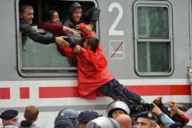 Đọc báo hôm nay: Những tin tức mới cập nhật 24h ngày 27/9/2015