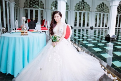 Ca sĩ Hương Tràm 'bất ngờ' chụp ảnh cưới 