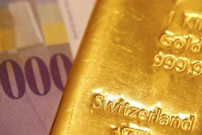 Giá vàng hôm nay 30/9/2015 giảm sâu, đô la tăng mạnh