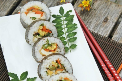 Sushi chay thanh đạm cho ngày đầu tháng