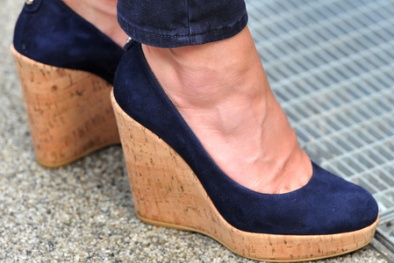 Bốn loại giày dép có tác hại không ngờ đối với giới trẻ