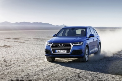 Soi chi tiết Audi Q7 2016 đầu tiên về Việt Nam