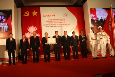 CADIVI nhận Huân chương Lao động hạng Nhất
