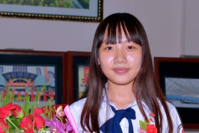 Cô học trò lớp 9 sáng chế nhang trừ muỗi từ bã trà