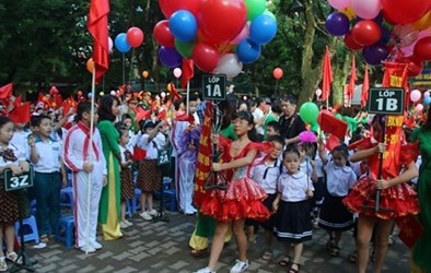 Năm 2015-2016, học phí cao nhất là 4,4 triệu /tháng