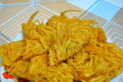 Cách làm bánh khoai lang giòn rụm, thơm ngon cực dễ