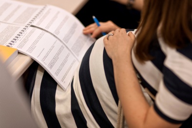 Con trai Phó Chủ tịch xã lấy vợ 14 tuổi vì ‘bác sĩ bảo cưới’