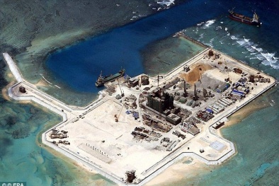 Trung Quốc định dùng tiền ‘bẻ cong’ lịch sử Biển Đông?