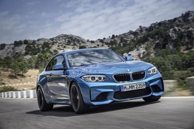 Soi BMW M2 Coupe ‘đẹp từng centimet’ mới ra mắt