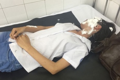 Nữ sinh bị tạt axit bất ngờ ở TP. HCM có thể bị hỏng mắt vĩnh viễn