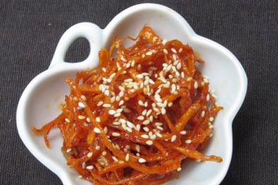 Cách làm mực khô xào tương ớt ăn là mê 