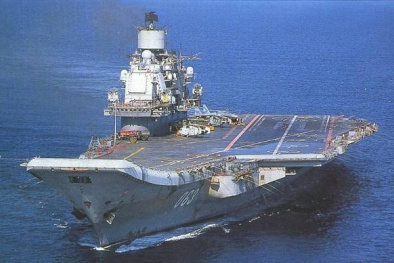 Hỏa lực mạnh mẽ của tàu sân bay Đô đốc Kuznetsov thuộc Hải quân Nga