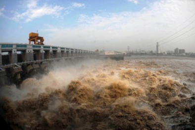 Lũ bất thường ở sông Hồng do Trung Quốc xây quá nhiều hồ chứa?