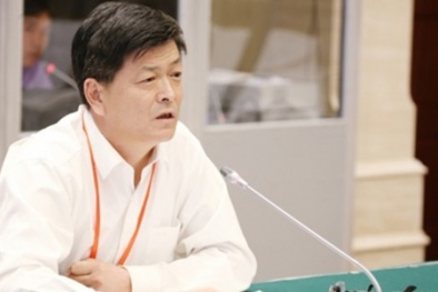 Trung Quốc điều tra cựu tổng biên tập báo đảng Tân Cương