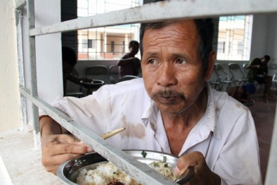 Đình chỉ công tác Giám đốc và Phó GĐ Trung tâm Bảo trợ xã hội Nghệ An